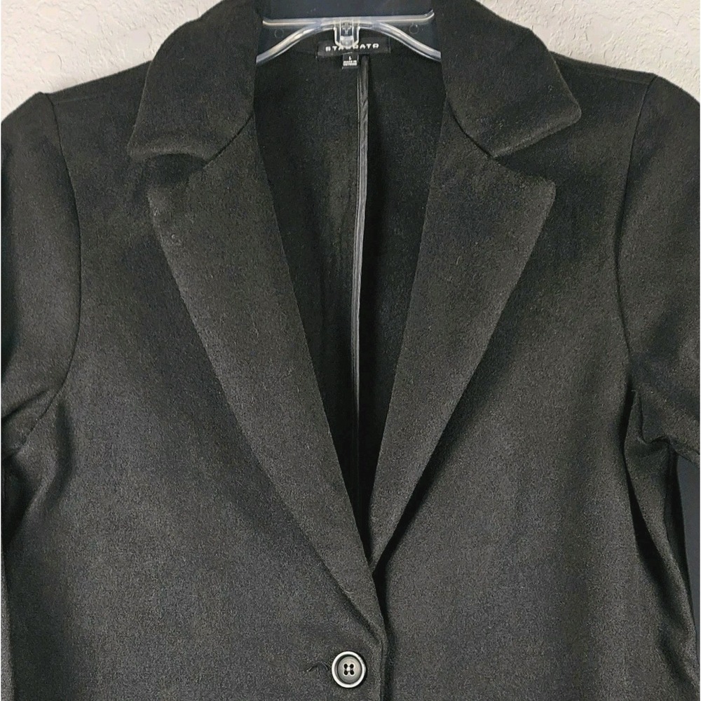 Staccato Black Dress Coat Women Large Pockets Lightweight Button 33" Length - Picture 2 of 7